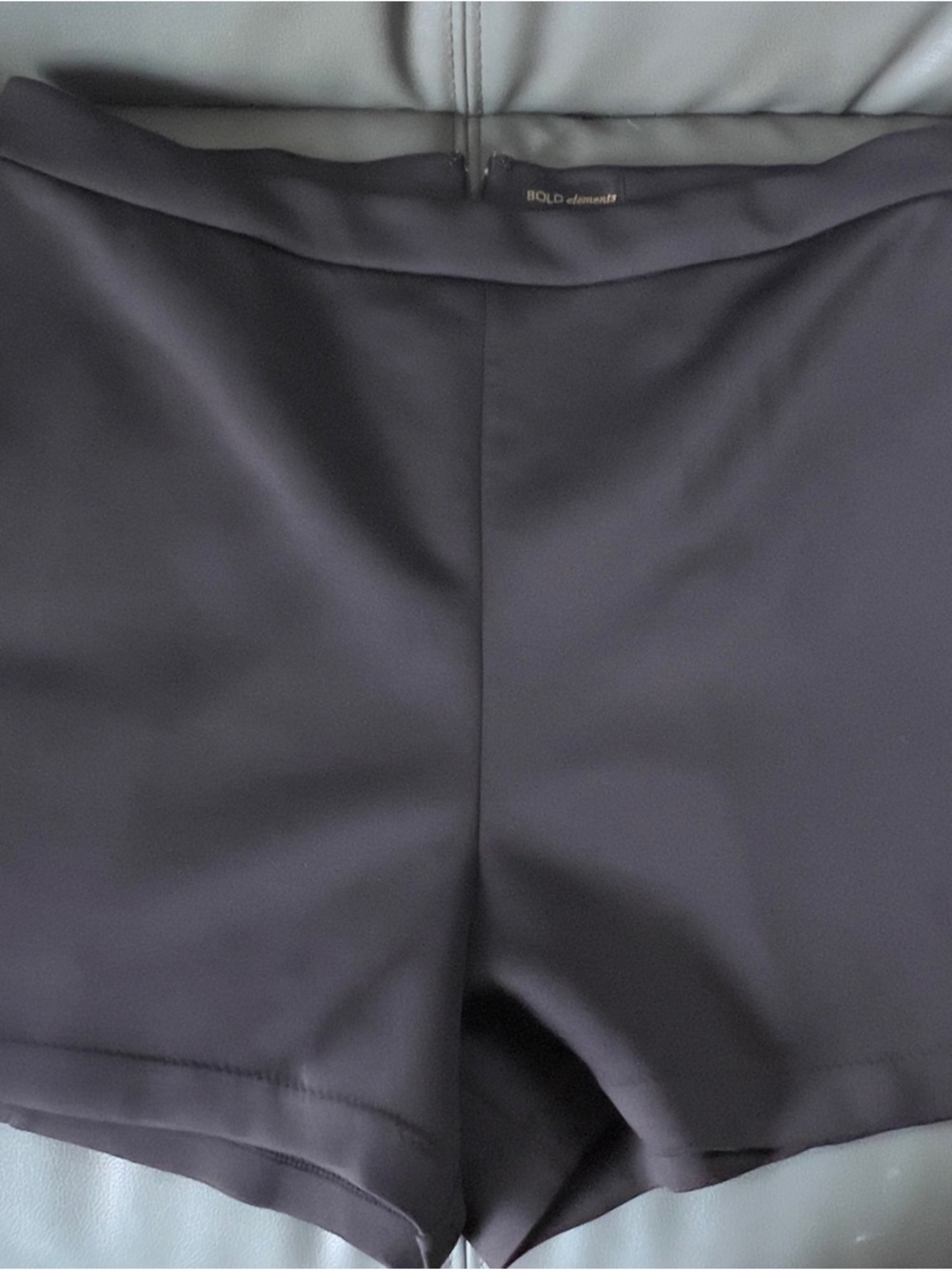 BOLD elements Women's Chocolate High-Waist Tailored Shorts